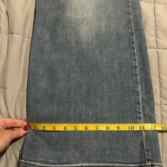 Judy Blue high waist wide leg jeans - Picture 8 of 9